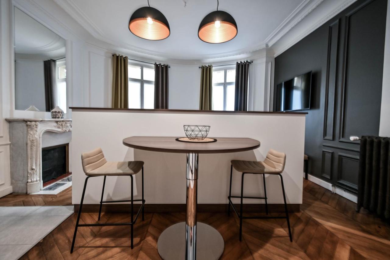 Les Cles Du 27 Paris Aparthotel Exterior photo
